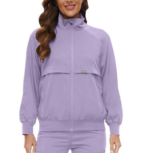 Compra a granel Chaquetas de fregado Logotipo personalizado Opciones de color Chaquetas médicas de fregado para suministro de hospital - Product Image 1