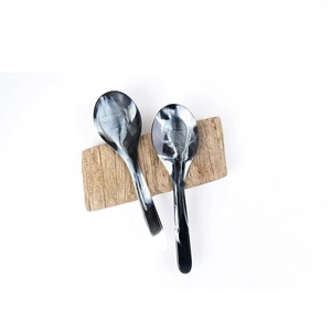 ชุดเซ็ตสลัดเรซินสีขาวแบบปรับแต่งได้ดีไซน์ใหม่พร้อมกระจกเหล็กสำหรับงานปาร์ตี้ - Product Image 2