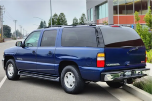 Asequible para Conducir |   CONDUCCIÓN IZQUIERDA |   Volante a la derecha |   GMC Yukon XL SLE 2002 - Product Image 6