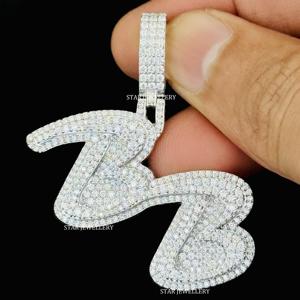 Colgante Personalizado con Letra, Incrustaciones de Moissanita VVS de Corte Brillante, Plata de Ley 925, Chapado en Rodio, Estilo Hip Hop, Unisex, para Ella, para Fiestas - Product Image 1