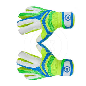 Gants de gardien de but de Football en Nylon à tricoter professionnels fabriqués au Pakistan - Product Image 5