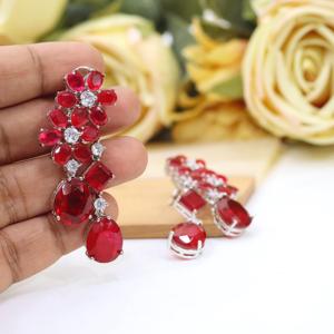 Pendientes de Plata de Primera Calidad con Incrustaciones de Moissanita, Modernos y Elegantes, para Bodas y Fiestas, Colección para Mujeres y Chicas - Product Image 1