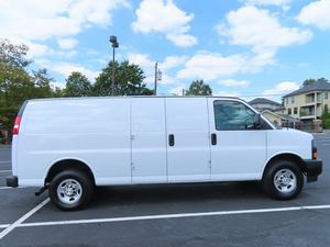 Offre Spéciale : Chevrolet Express Cargo 2500 Extended RWD d'occasion 2022 - Product Image 5