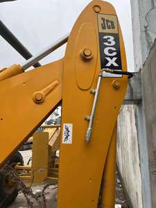 รถตักล้อยาง JCB3CX มือสอง สภาพดี พร้อมอุปกรณ์เสริมครบครัน เครื่องยนต์ฮิตาชิ ระบบควบคุม Kawasaki PLC น้ำหนัก 22 ตัน บุ้งกี๋ขนาด 8 เมตร - Product Image 2