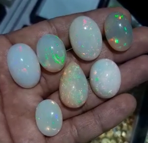 ดีมองผสมสีมอร์กาไนท์ผสมขนาดรวมแกะสลักพลอยคาโบชองแกะสลักทำด้วยมือสำหรับการทำของขวัญสร้อยคอผู้หญิงที่น่าทึ่ง - Product Image 3