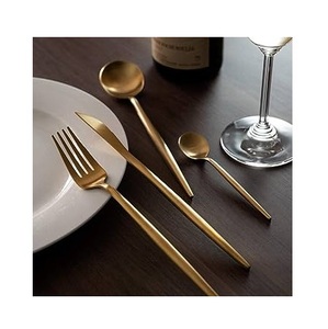 Juego de 4 cubiertos de último diseño, juego de cubiertos de latón con acabado dorado, cucharas de postre únicas y reales, tenedor - Product Image 1