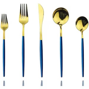 Juego de Cubiertos de Diseño Único, Juego de Tenedor y Cuchara de Acero Inoxidable con Acabado Espejo, Cubiertos Plateados para Restaurante, Cubiertos para Cena - Product Image 6