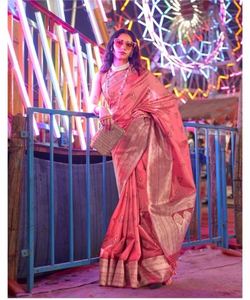 Nouvelle tenue de saree brodée tendance avec chemisier lourd à séquence de cordon unique sur tissu en filet d'organza pour le saree de mariage - Product Image 1