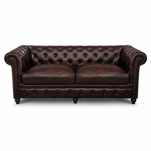 Sofá Chesterfield de Dos Plazas en Cuero Genuino Vintage |   Sillón Plegable Europeo Hecho a Mano en Color Marrón Cognac para Sala de Estar de Apartamento o Villa - Product Image 1