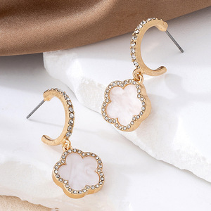 ต่างหู huggie หรูหรา EF6-J ต่างหูทองเหลืองคุณภาพสูงเซอร์โคเนียแวววาวดอกไม้ห้าใบทันสมัยสำหรับปาร์ตี้ประจำวันแบบคลาสสิก - Product Image 4