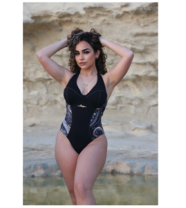 Maillot de bain une pièce de luxe à coupe haute pour dames Tendance Produit parfait durable de haute qualité - Product Image 1