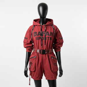 ชุดว่ายน้ำผู้หญิงแบบหรูหรา เนื้อผ้ายืดหยุ่น นุ่มสบาย สีแดงดำ พิมพ์ลายสกรีน พร้อมโลโก้สั่งทำพิเศษ - Product Image 1