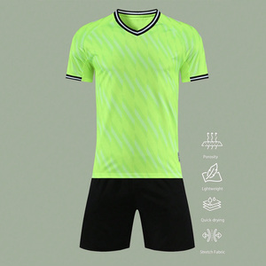 Uniformes de fútbol OEM con logotipo personalizado impresión transpirable Jersey y pantalones cortos conjunto para equipos Etiqueta Privada disponible - Product Image 6
