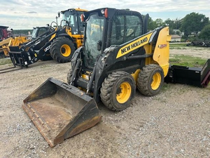 Chargeuse compacte sur pneus Holland L221 neuve et d'occasion, 67 CV, levage vertical, à vendre (2015) - Product Image 6
