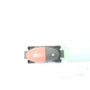 RENAULT Twingo II série 8201229416 (07>14) BOUTON DES LUMIÈRES D'URGENCE - Product Image 1