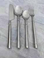 Lot de Couverts Vintage Religieux en Fer Plaqué Argent, Faits à la Main (Cuillère, Fourchette, Couteau) avec Impression UV pour Fêtes et Décoration de Mariage