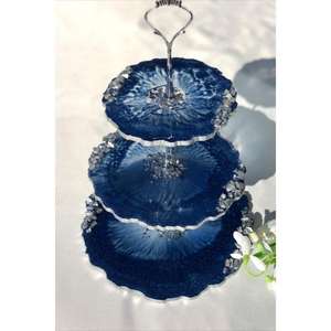 Soporte para pasteles de resina de alta durabilidad con artesanía artística Centro de mesa de postre elegante para ocasiones especiales - Product Image 1