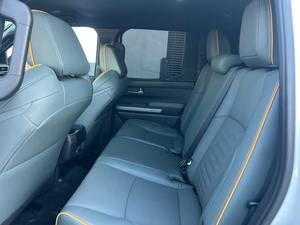 Nettoyer utilisé 2024 T0y0ta Tacoma Hybrid Trailhunter Double Cab 5 'Bed 4WD - Product Image 6