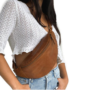 Plein air Loisirs Sports Mode Rétro Hommes PU Fanny Pack Fermeture À Glissière Oreiller Messager Poitrine Unisexe En Cuir Taille Ceinture Sac - Product Image 4