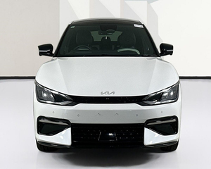 KIA EV6 GT-Line AWD ปี 2025 มือสองสภาพดี พร้อมส่ง - Product Image 2