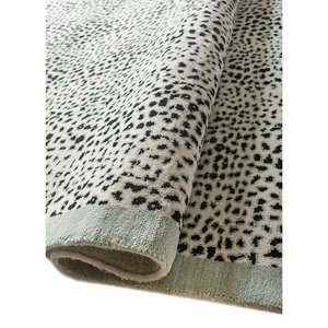 ผ้าขนสัตว์ลายเสือดาวของ Peter D'Ascoli สำหรับตกแต่งบ้าน ลวดลายพิมพ์สัตว์สุดหรู - Product Image 2