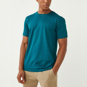 Camiseta Negra Lisa de Alta Calidad, 100% Algodón Premium, Personalizable con Logotipo, Camiseta de Cuello Redondo para Hombre - Product Image 4