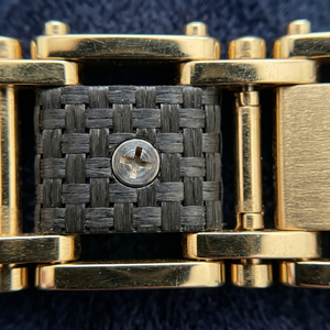 Pulsera de Lujo Industrial con Eslabones, Tono Dorado de Latón, Detalle de Remache Texturizado Oscuro, Joyería Geométrica para Hombre - Product Image 2