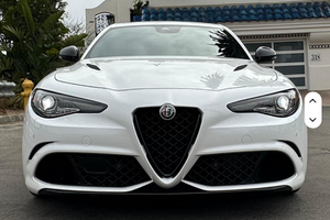 Vente rapide LHD/RHD 2021 Alfa Romeo Giulia Quadrifoglio - Product Image 6