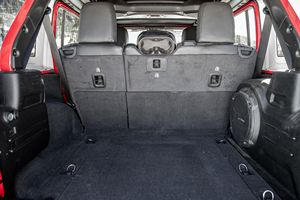 BMW M2 2024 USADO, Volante a la Izquierda/Derecha - Product Image 2