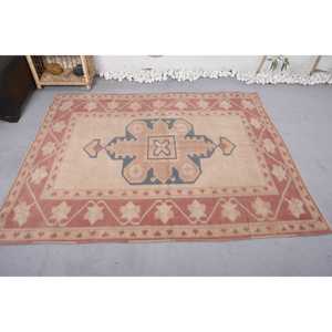 Alfombra de lana Vintage, diseño de retales Beige azul, hecha a mano, rectángulo de 5x6,3 pies para sala de estar, dormitorio, pasillo, felpa con respaldo de látex - Product Image 3
