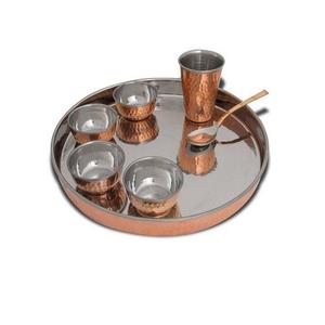 Juego de Thali de forma redonda de diseño clásico Juego de Thali de color dorado de latón con 2 cuencos Juego de Thali de alta calidad para uso en restaurante - Product Image 5