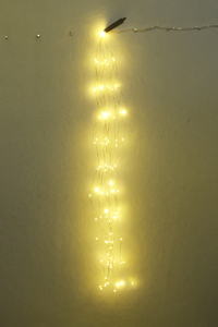 1m. Ghirlanda LED 12 fili effetto nebulosa o cascata alimentata a corrente 8 funzioni bianco caldo IP44 (GSC 5204458) - Product Image 1