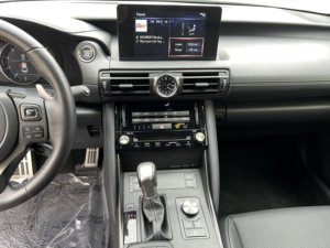 Lexus IS 350 F SPORT d'occasion propre 2023 - Product Image 5