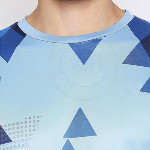T-shirt de sublimation pour homme à séchage rapide, faible MOQ, grandes tailles, design personnalisé, prix de gros, en vente - Product Image 6