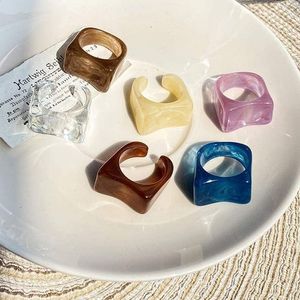 Anillo de Resina Epoxi de Diseño Nuevo y Increíble, Tamaño Interior, Precio al por Mayor, Anillo de Resina Sólido, Producto de Artesanía Bh - Product Image 5