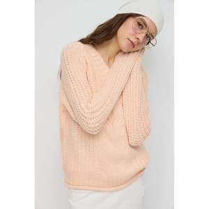 Suéter con Estampado y Cuello en V - Product Image 2