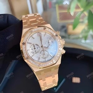 Montre en diamant Moissanite glacée Montre de luxe pour homme avec sertissage complet de pierres et un look haut de gamme éblouissant - Product Image 2