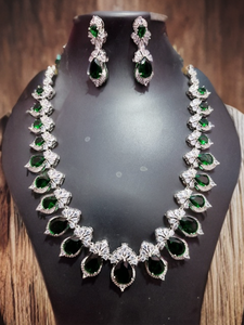 Best Quality Traditional Royal Kundan Necklace & Earrings <b>Set</b> with <b>Pearl</b> Detailing for Women Indian Bridal and Festive Wear Use - Product Image 3