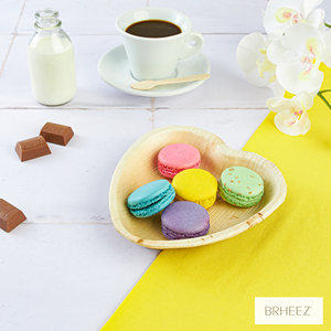 Assiettes jetables en forme de cœur de style bambou Tienphong-Feuille de palmier biodégradable et compostable, naturelle pour les fêtes, les mariages - Product Image 4