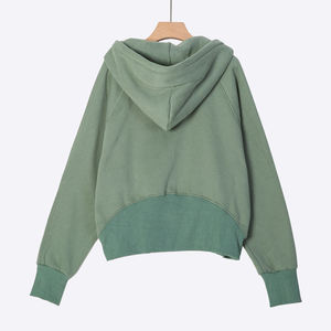 Sweat à capuche athlétique vintage personnalisé en gros, coupe courte et délavée, pour femmes grandes tailles, fermeture éclair 14, vêtements d'hiver, uni teint - Product Image 5