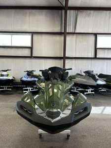 Moto Acuática Kawasaki Ultra 160LX 2025 Nueva, Sin Usar, Motor de 2 Tiempos, 4 Cilindros, 1800cc, 3 Asientos, 226-300HP, Aluminio, Automática - Product Image 3