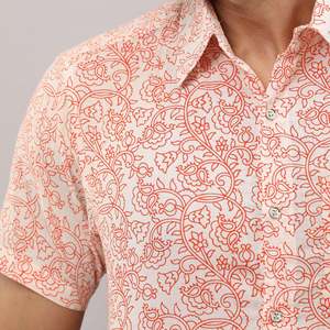 เสื้อเชิ้ตผู้ชายสีส้มพิมพ์ลายดอกไม้ทรงเข้ารูปสไตล์ลำลอง ผ้าฝ้าย 100% ผ้าป๊อปลิน ระบายอากาศได้ดี คอตั้ง มีไซส์ถึง 6XL รับผลิตแบบ ODM - Product Image 6