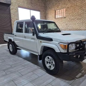 Toyotas LandCruisers Pickup 4x4 d'occasion 2022 à vendre-Toyotas LandCruisers 70 Series d'occasion à vendre - Product Image 1