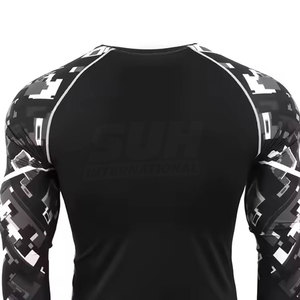 เสื้อแรชการ์ดแขนยาวคุณภาพสูงสำหรับผู้ชาย ผ้ายืดสแปนเด็กซ์/โพลีเอสเตอร์ แห้งเร็ว รับผลิตแบบ OEM สีและโลโก้ตามสั่ง - Product Image 5