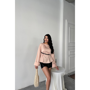 Blusa de Satén con Cinturón para Mujer en Color Rosa - Product Image 3