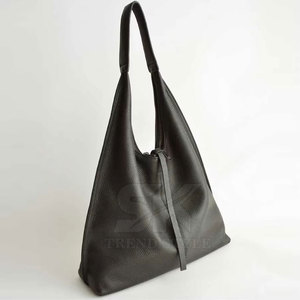 Bolsos de Moda de Cuero de Último Diseño, Bolso Hobo de Cuero de un Solo Color Personalizado a Bajo Precio - Product Image 2