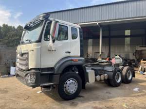 Camión Tractor Usado SINOTRUCK HOWO NX 6x4, Volante a la Izquierda, Diésel Euro 2, 351-450HP, Capacidad de Carga 31-40T, Motor Weichai, Logística - Product Image 2