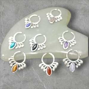 Anillo de tabique de nariz Tribal bohemio artesanal con piedras preciosas naturales joyería de Nariz de estilo étnico gitano para mujeres y hombres - Product Image 1