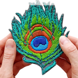 Nouvelles Écussons Légers en Coton Faits Main avec Logo Personnalisé, de Haute Qualité, à Thermocoller, Couleur et Taille Personnalisables - Product Image 5