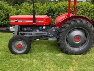 High Quality New and Used Massey Ferguson MF135 Diesel Farm Tractor for <b>Cultivation</b>, Harvesting and General Farming - Product Image 3